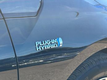 Toyota Prius 1.8 VVT 8.8kWh Business Edition Plus CVT Euro 6 (s/s) 5dr