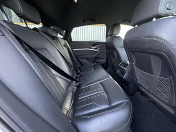 Audi E-Tron S LINE 55 QUATTRO