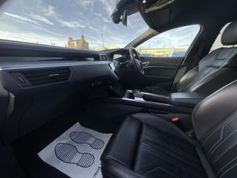 Audi E-Tron S LINE 55 QUATTRO