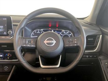 Nissan Qashqai 1.3 DIG-T MHEV Acenta Premium SUV 5dr Petrol Hybrid Manual Euro 