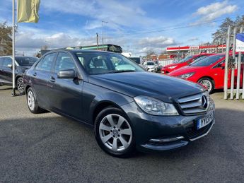 Mercedes C Class 2.1 C220 CDI BlueEfficiency Executive SE Euro 5 (s/s) 4dr