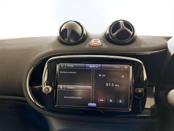 Smart fortwo 17.6kWh Exclusive Coupe 2dr Electric Auto (22kW Charger) (82 ps)