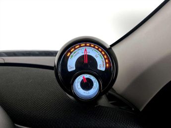 Smart forfour 17.6kWh Premium Hatchback 5dr Electric Auto (22kW Charger) (82 p