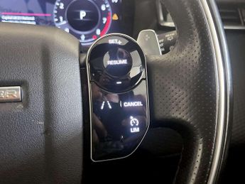 Land Rover Range Rover Velar 2.0 P300 R-Dynamic SE SUV 5dr Petrol Auto 4WD Euro 6 (s/s) (300 