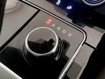 Land Rover Range Rover Velar 2.0 P300 R-Dynamic SE SUV 5dr Petrol Auto 4WD Euro 6 (s/s) (300 