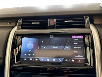 Land Rover Discovery 3.0 Si6 V6 HSE Luxury Auto 4WD Euro 6 (s/s) 5dr