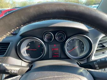 Vauxhall Mokka 1.7 CDTi Exclusiv Auto 2WD Euro 5 5dr