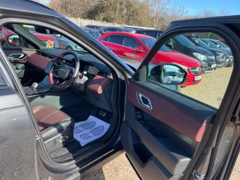 Land Rover Range Rover Velar 3.0 D300 MHEV Dynamic HSE Auto 4WD Euro 6 (s/s) 5dr