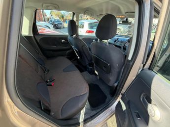 Nissan Note 1.6 16V Acenta Auto Euro 4 5dr