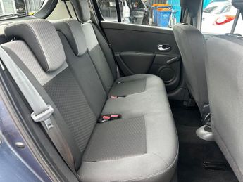 Renault Clio 1.6 VVT Expression Auto Euro 5 5dr