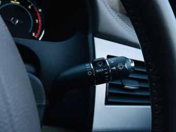 Jaguar XF 3.0d S V6 Portfolio Auto Euro 5 (s/s) 4dr