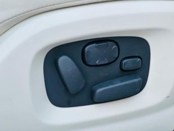 Jaguar XF 3.0d S V6 Portfolio Auto Euro 5 (s/s) 4dr