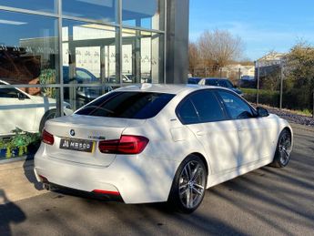 BMW 3 Series 2.0 330e 7.6kWh M Sport Shadow Edition Auto Euro 6 (s/s) 4dr