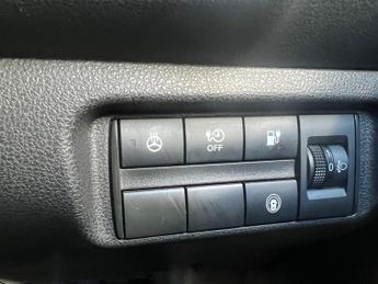 Nissan Leaf 39kWh N-Connecta Auto 5dr