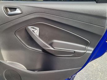 Ford Kuga 1.5 TDCi Zetec Powershift Euro 6 (s/s) 5dr