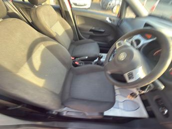 Vauxhall Corsa 1.2 16V Excite Euro 5 5dr (A/C)
