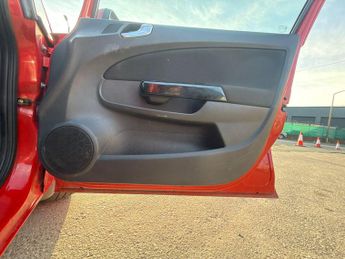 Vauxhall Corsa 1.2 16V Excite Euro 5 5dr (A/C)