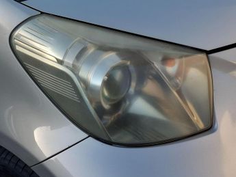 Toyota iQ 1.0 VVT-I MULTIDRIVE EURO 4