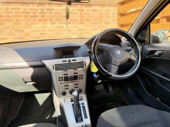 Vauxhall Astra 1.8i 16v Life 5dr