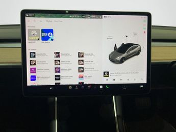 Tesla Model 3 Standard Range Plus Auto RWD 4dr