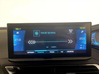 Peugeot 3008 1.6 13.2kWh Allure Premium + SUV 5dr Petrol Plug-in Hybrid e-EAT