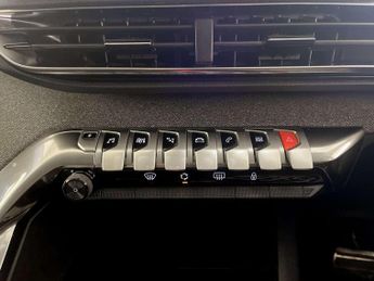 Peugeot 3008 1.6 13.2kWh Allure Premium + SUV 5dr Petrol Plug-in Hybrid e-EAT