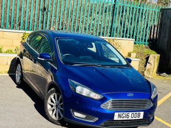 Ford Focus 1.0T EcoBoost Titanium Auto Euro 6 (s/s) 5dr