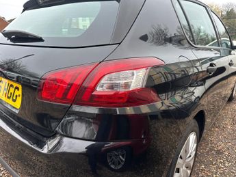 Peugeot 308 1.2 PureTech Access Euro 6 5dr
