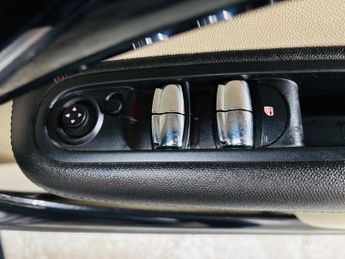 MINI Countryman 2.0 Cooper D Auto ALL4 Euro 5 5dr