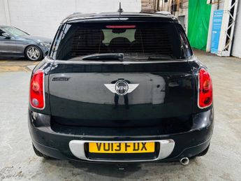 MINI Countryman 2.0 Cooper D Auto ALL4 Euro 5 5dr