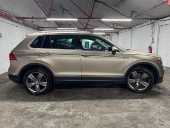 Volkswagen Tiguan 2.0 TSI BlueMotion Tech SEL DSG 4Motion Euro 6 (s/s) 5dr