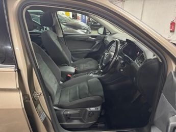 Volkswagen Tiguan 2.0 TSI BlueMotion Tech SEL DSG 4Motion Euro 6 (s/s) 5dr