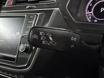 Volkswagen Tiguan 2.0 TSI BlueMotion Tech SEL DSG 4Motion Euro 6 (s/s) 5dr