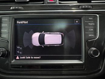 Volkswagen Tiguan 2.0 TSI BlueMotion Tech SEL DSG 4Motion Euro 6 (s/s) 5dr