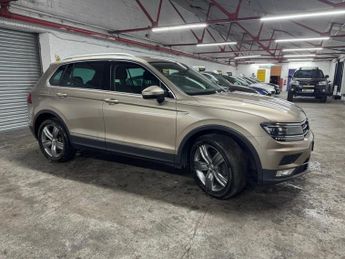 Volkswagen Tiguan 2.0 TSI BlueMotion Tech SEL DSG 4Motion Euro 6 (s/s) 5dr