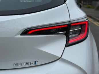 Toyota Corolla 1.8 VVT-h Icon CVT Euro 6 (s/s) 5dr