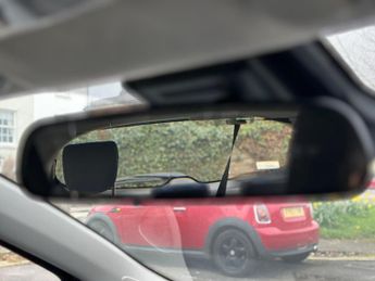 Toyota Yaris 1.5 VVT-h Icon Tech E-CVT Euro 6 (s/s) 5dr