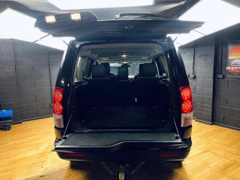 Land Rover Discovery 4 3.0 TD V6 HSE SUV 5dr Diesel Auto 4WD Euro 4 (245 ps)