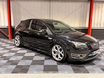 Ford Focus 2.5 SIV ST-2 3dr