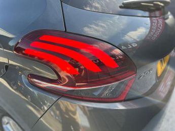 Peugeot 208 1.2 PureTech Allure Euro 6 5dr