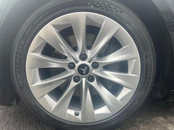 Tesla Model S 100D (Dual Motor) Auto 4WD 5dr