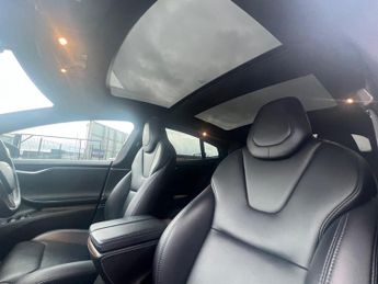 Tesla Model S 100D (Dual Motor) Auto 4WD 5dr