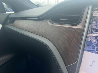 Tesla Model S 100D (Dual Motor) Auto 4WD 5dr