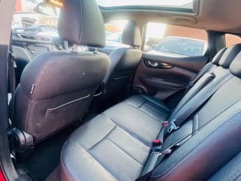 Nissan Qashqai 1.6 dCi Tekna XTRON 2WD Euro 5 (s/s) 5dr