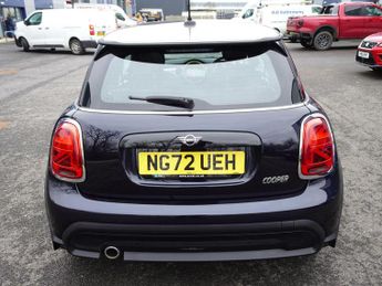 MINI Hatch 1.5 Cooper Exclusive Steptronic Euro 6 (s/s) 3dr