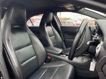 Mercedes-Benz A Class 1.8 A180 CDI BlueEfficiency Sport 7G-DCT Euro 5 (s/s) 5dr