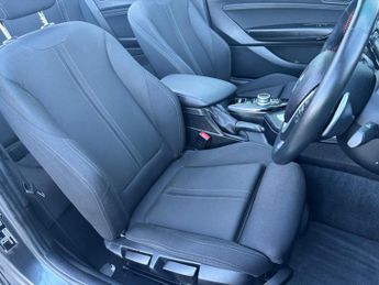 BMW 2 Series 2.0 220i GPF Sport Auto Euro 6 (s/s) 2dr