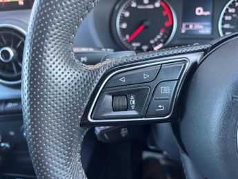 Audi Q2 1.4 TFSI CoD S line S Tronic Euro 6 (s/s) 5dr