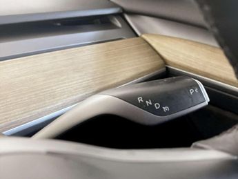 Tesla Model 3 Standard Range Plus Saloon 4dr Electric Auto RWD (241 bhp)