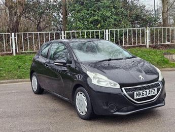 Peugeot 208 1.2 VTi Access+ Euro 5 3dr